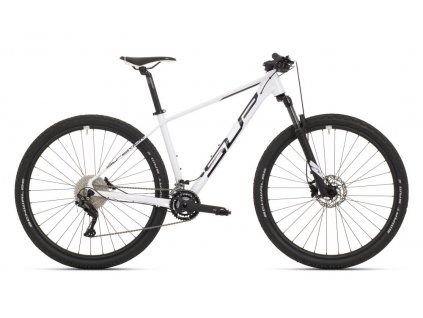 Superior XC 879 2022 - Gloss White/Black Metallic (Velikost L)