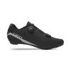 GIRO Cadet 2021 - Black (Velikost 48)